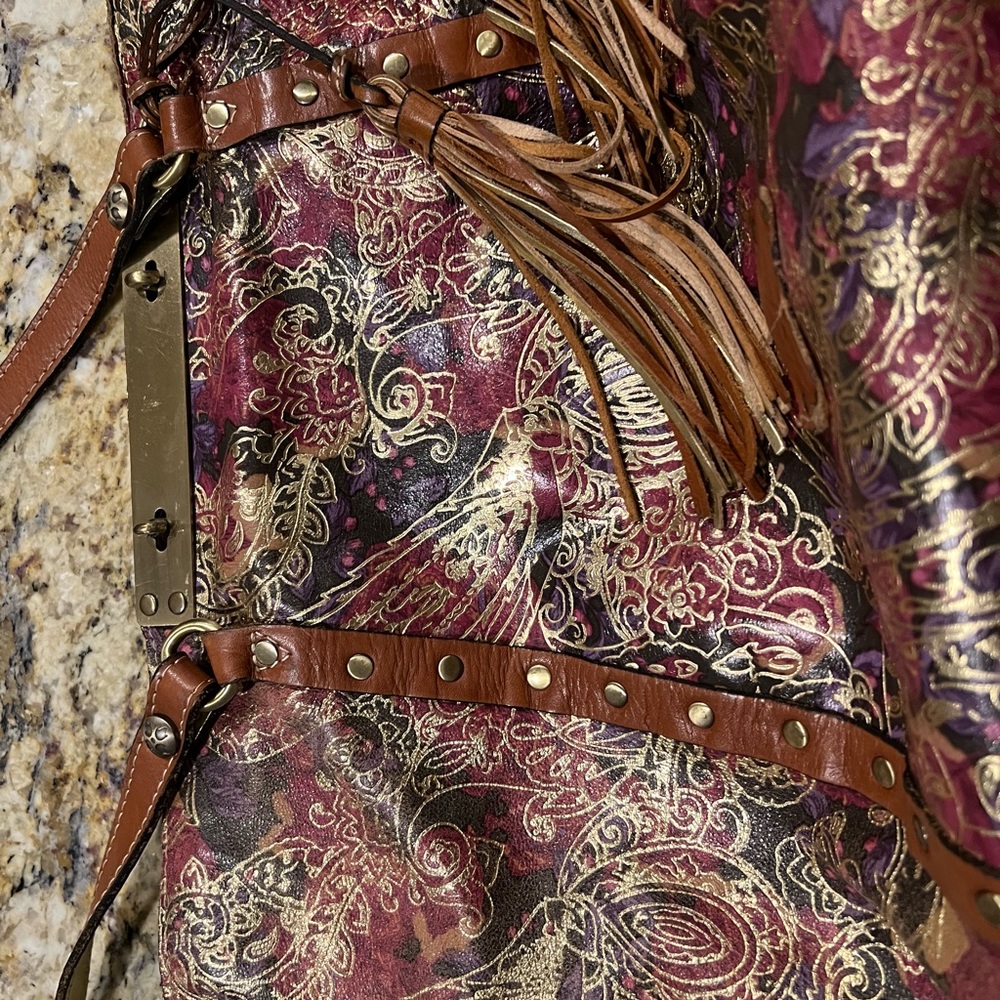 Patricia Nash gold tooled handbag with matching wallet